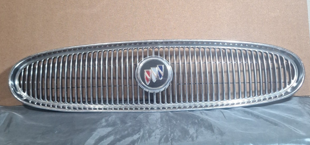 2000-2005 Buick Lesabre Front Chrome Upper Grill Grille OEM #2576962